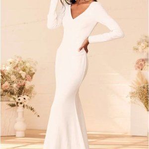 NWT Lulu’s White Feeling of Forever Long Sleeve Mermaid Maxi Bridal Dress